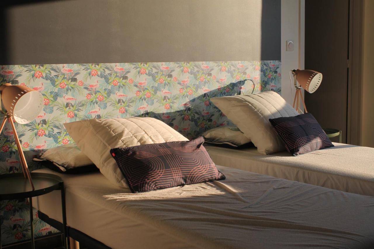 Plein Sud Avec Jacuzzi Privatif Et Parking Prive Lägenhet Sarlat-la-Canéda Exteriör bild