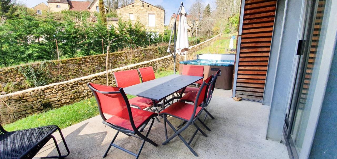 Plein Sud Avec Jacuzzi Privatif Et Parking Prive Lägenhet Sarlat-la-Canéda Exteriör bild