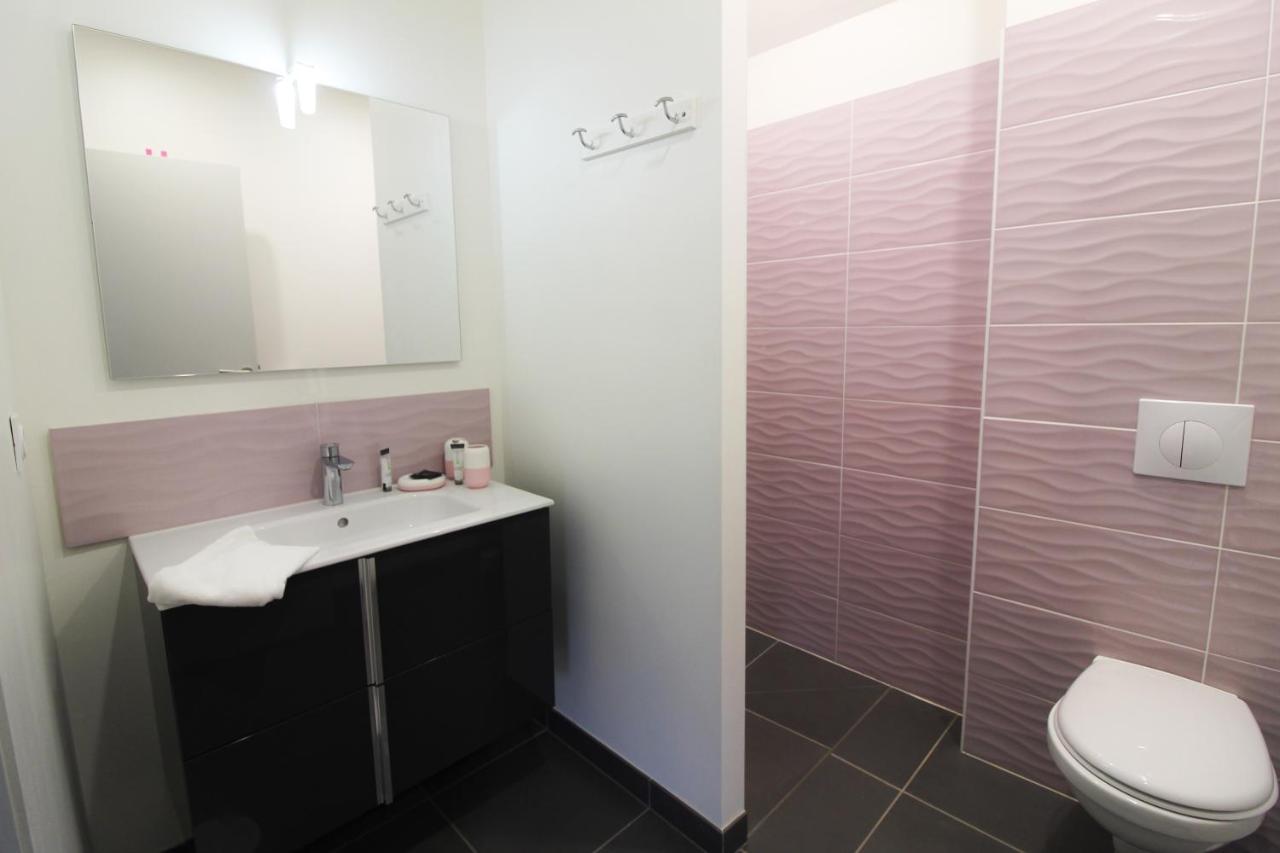 Plein Sud Avec Jacuzzi Privatif Et Parking Prive Lägenhet Sarlat-la-Canéda Exteriör bild